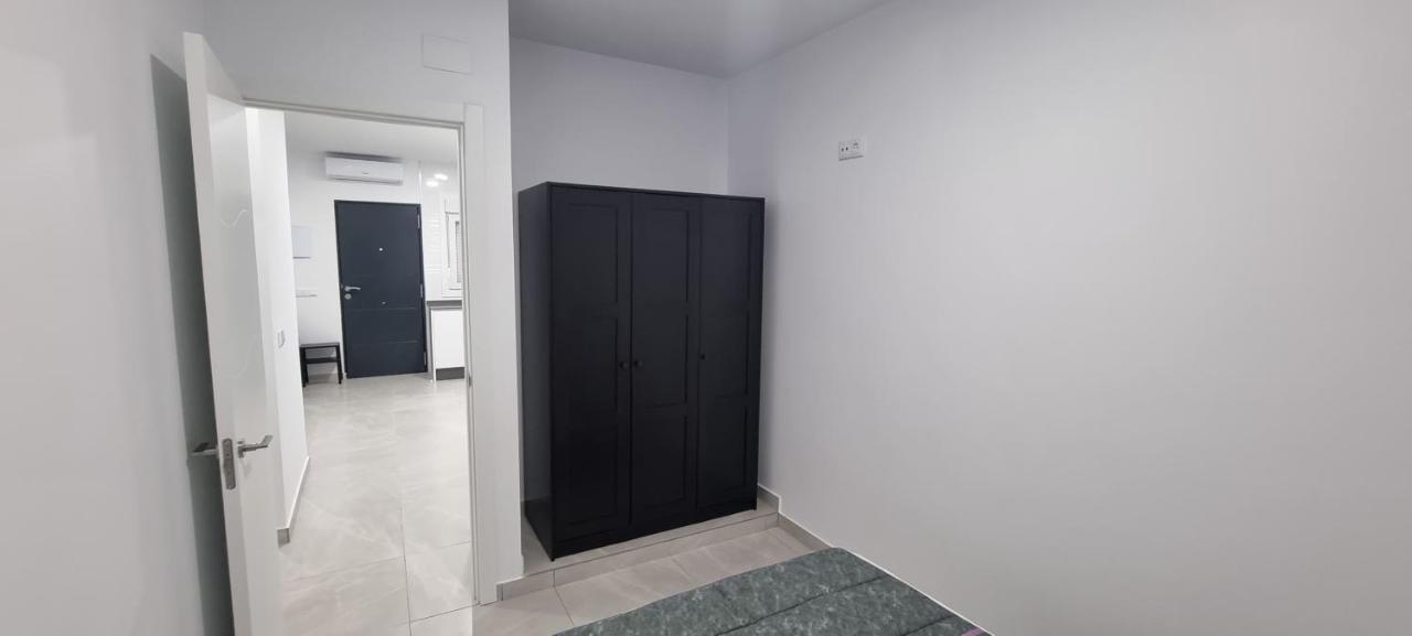 Apartamentos La Playa Barbate Bagian luar foto