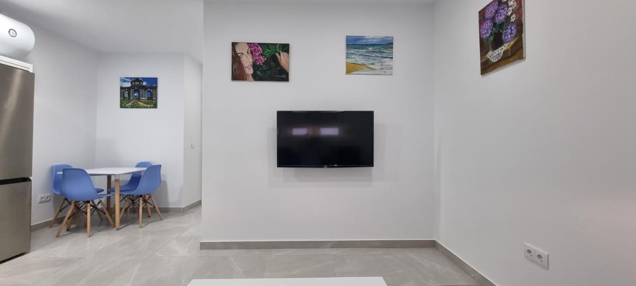 Apartamentos La Playa Barbate Bagian luar foto